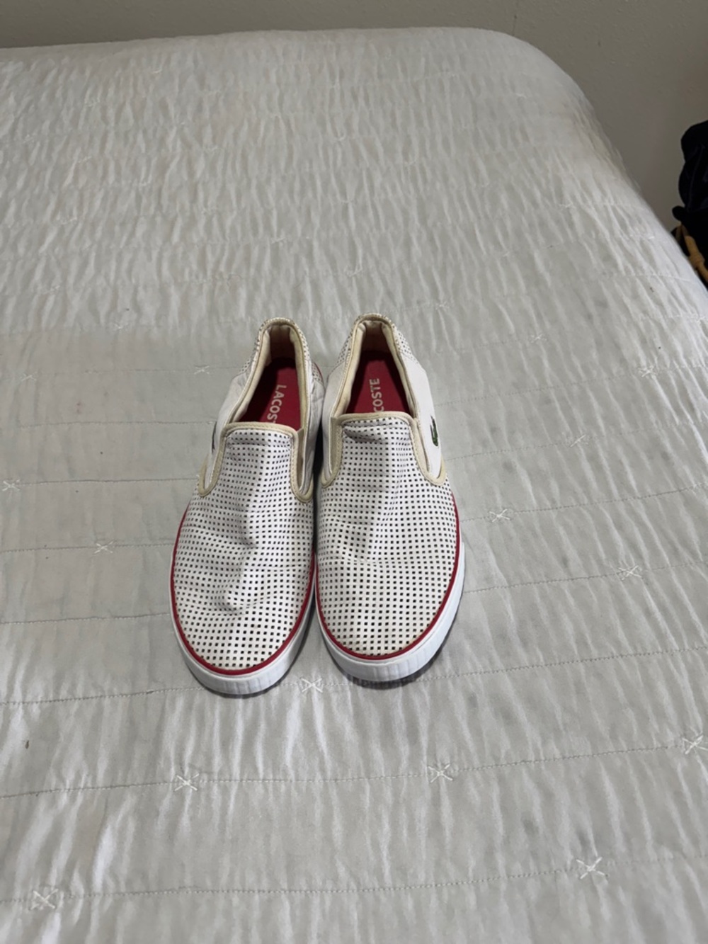 Lacoste Lyndon slip-on White Perforated Sneakers with Red Accents